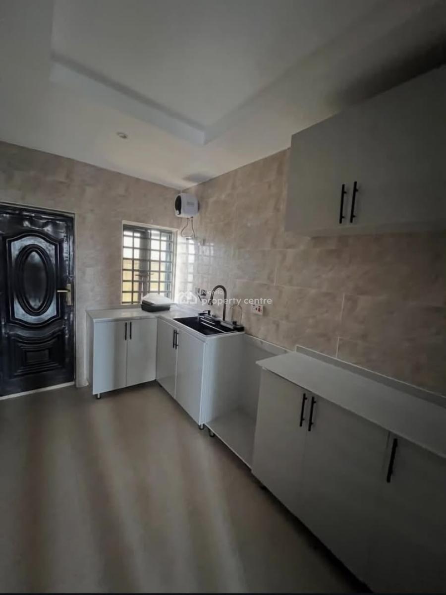 3 Bedroom Penthouse, Ologolo, Lekki, Lagos, House for Rent