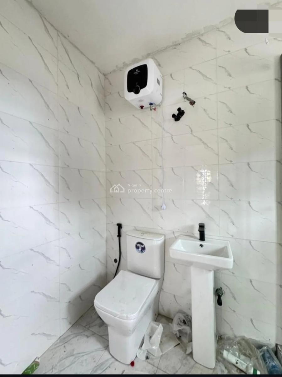 Newly Built 3 Bedroom Apartments, Surulere, Lagos, Block of Flats for Sale