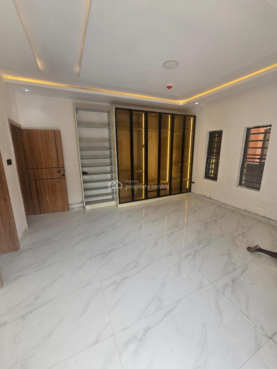 Newly Built 3-bedroom Apartment, Off Freedom Way, Lekki Phase 1, Lekki, Lagos, Flat / Apartment for Rent