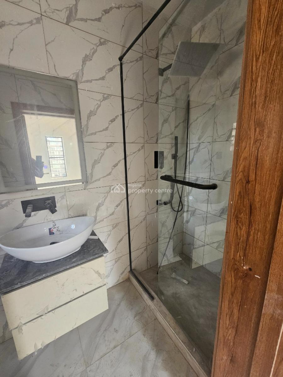 Newly Built 3-bedroom Apartment, Off Freedom Way, Lekki Phase 1, Lekki, Lagos, Flat / Apartment for Rent