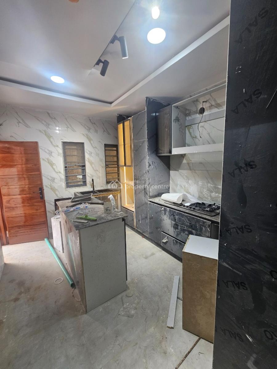 Newly Built 3-bedroom Apartment, Off Freedom Way, Lekki Phase 1, Lekki, Lagos, Flat / Apartment for Rent