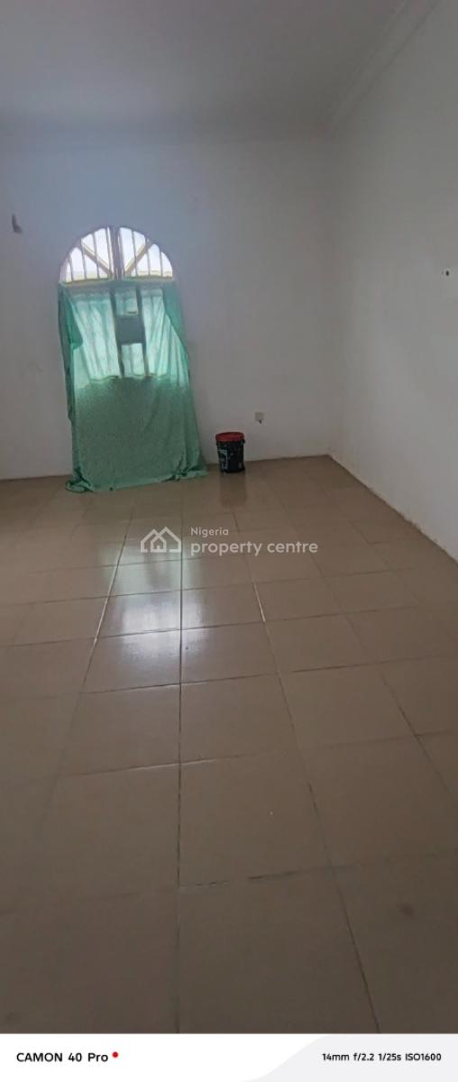 Mini Flat in Phase 1 with Guest Toilet, Off Admiralty Way By Studio 24, Lekki Phase 1, Lekki, Lagos, Mini Flat (room and Parlour) for Rent