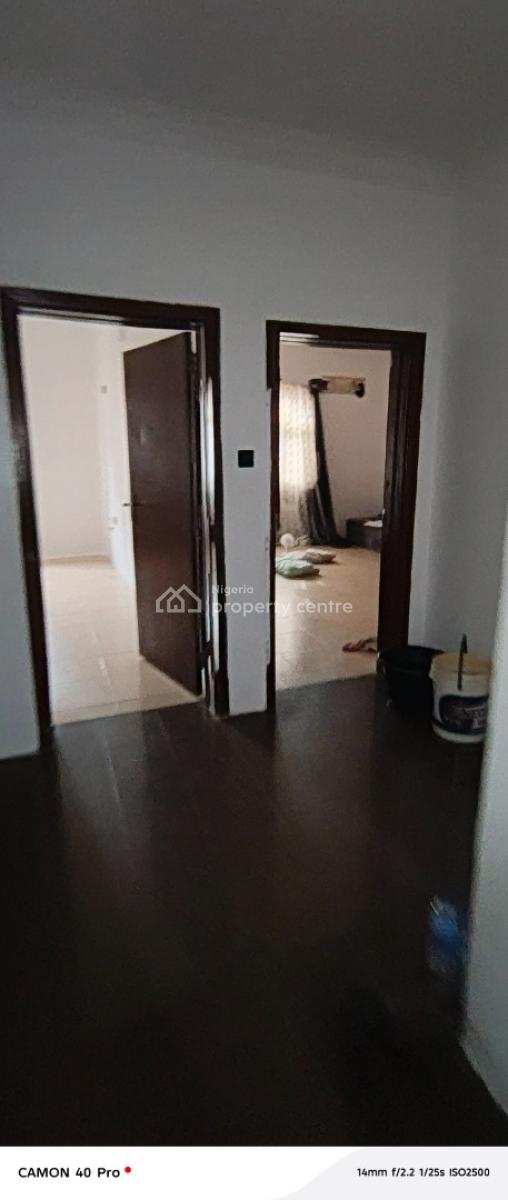 Standard Mini Flat with Visitor Toilet, Esther Adeleke Street Off Admiralty Way, Lekki Phase 1, Lekki, Lagos, Mini Flat (room and Parlour) for Rent