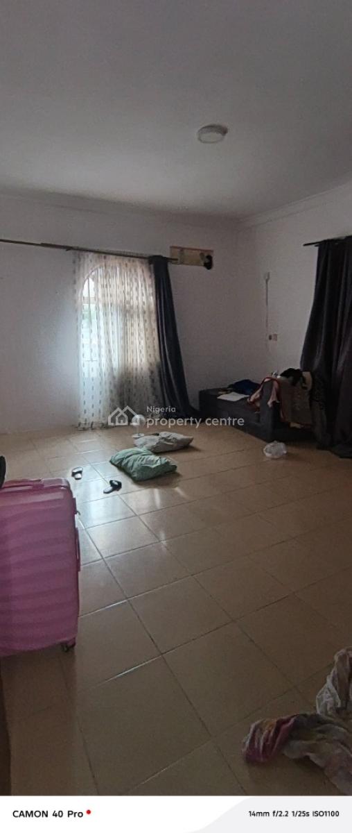 Standard Mini Flat with Visitor Toilet, Esther Adeleke Street Off Admiralty Way, Lekki Phase 1, Lekki, Lagos, Mini Flat (room and Parlour) for Rent