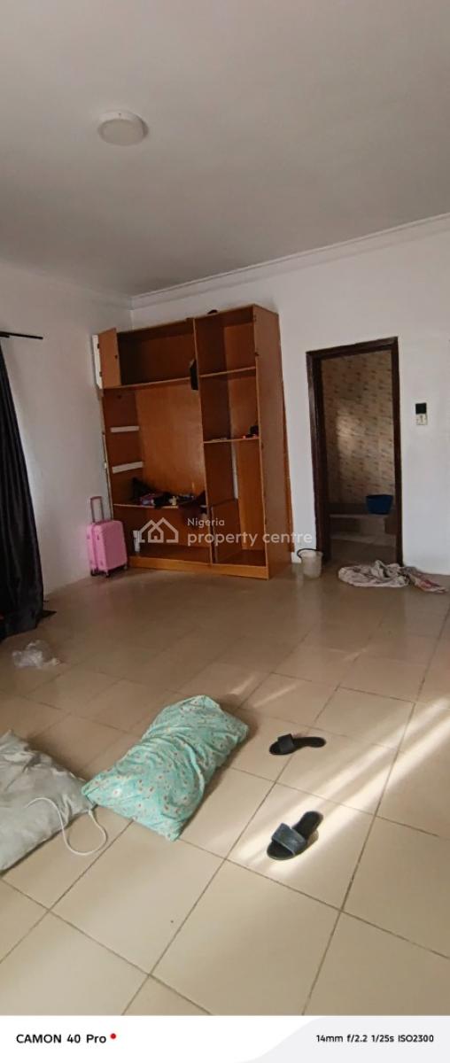 Standard Mini Flat with Visitor Toilet, Esther Adeleke Street Off Admiralty Way, Lekki Phase 1, Lekki, Lagos, Mini Flat (room and Parlour) for Rent