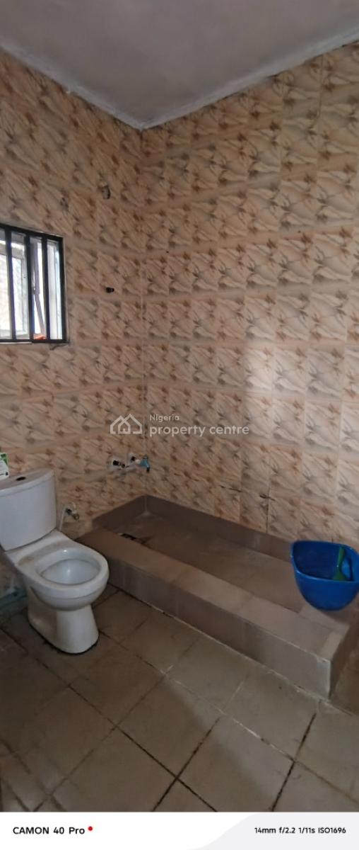 Standard Mini Flat with Visitor Toilet, Esther Adeleke Street Off Admiralty Way, Lekki Phase 1, Lekki, Lagos, Mini Flat (room and Parlour) for Rent