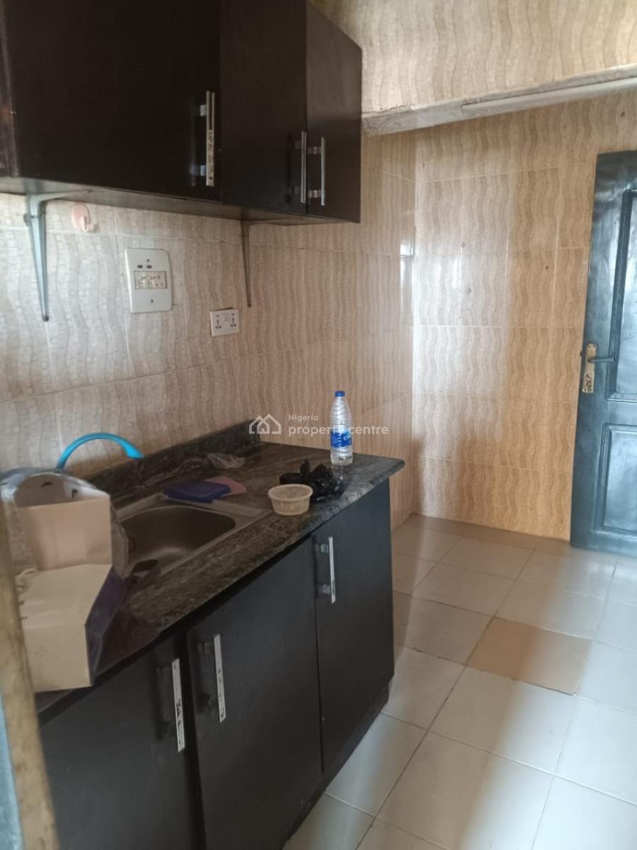 Standard Spacious 1 Bedroom (room & Parlor) Apartment, Off Spg Road, Ologolo, Lekki, Lagos, Mini Flat (room and Parlour) for Rent