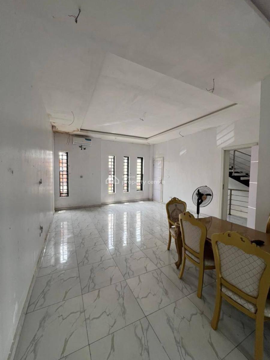 One Bedroom Apartment with Spacious Room, Chevron, Lekki, Lagos, Flat / Apartment for Rent