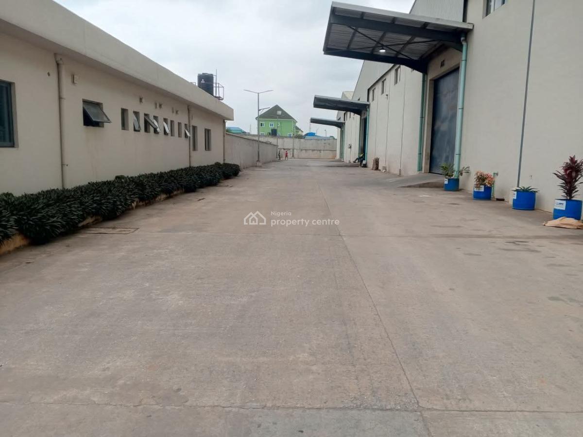 2500sqm Commercial Warehouse, Lagos Ibadan Expressway, Sagamu, Ogun, Warehouse for Rent