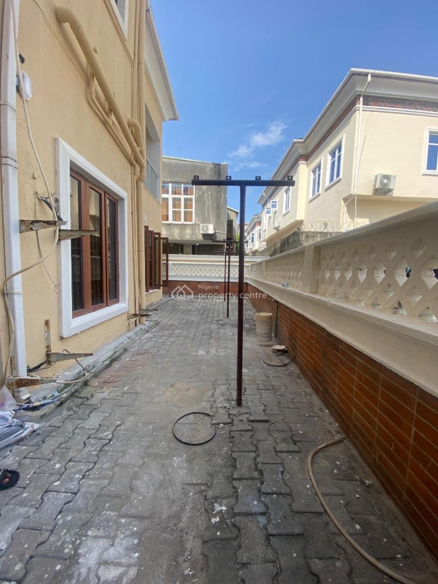 Well-ventilated 4-bedroom Semi-detached Duplex with Bq, Marwa, Lekki, Lagos, Semi-detached Duplex for Rent
