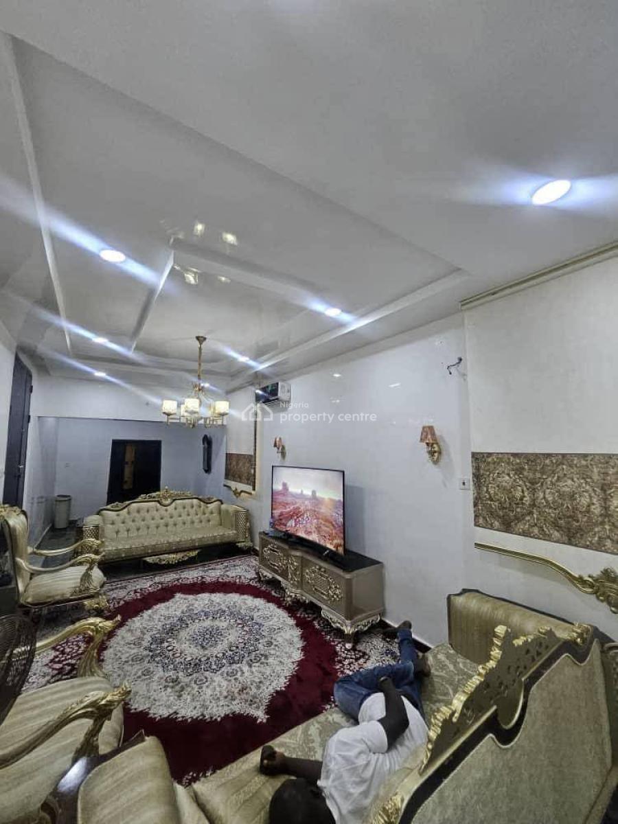 16 Rooms Semi Detached Duplex, 7th Avenue, Gwarinpa, Abuja, Semi-detached Duplex for Sale