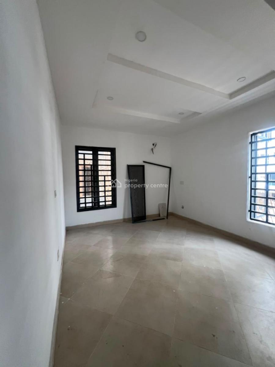 Brand New 4 Bedroom Apartment with Bq, Lekki Phase 1, Lekki, Lagos, Flat / Apartment for Rent