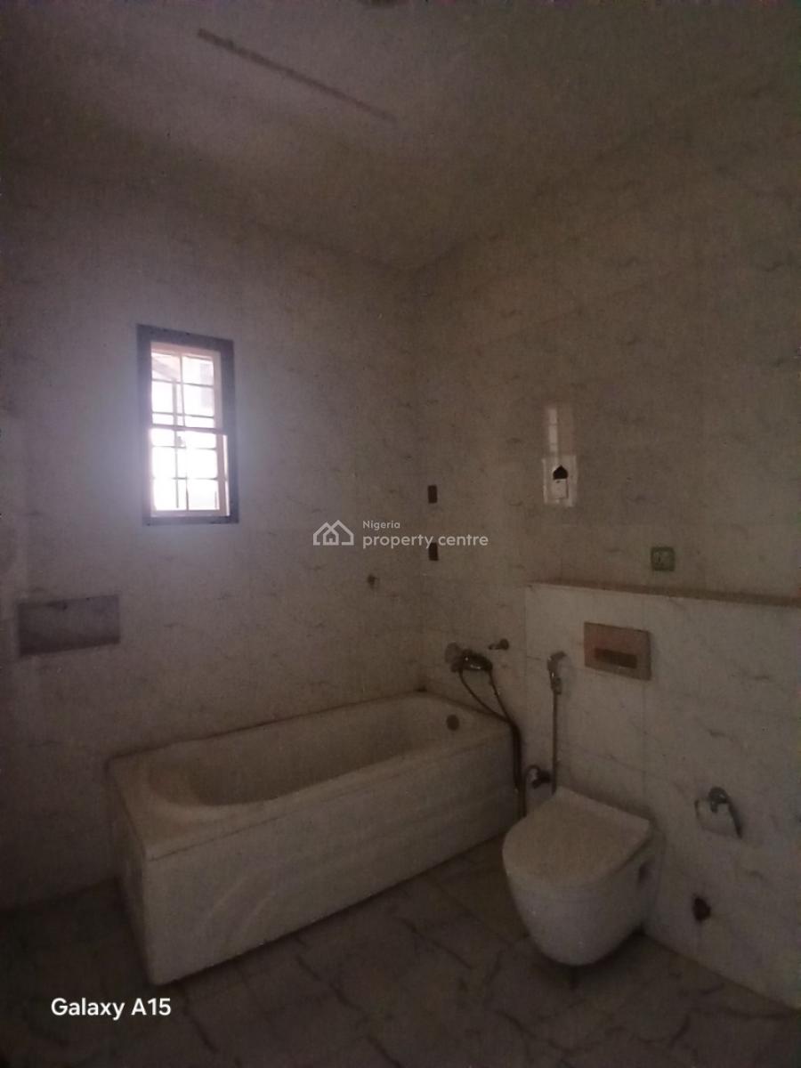Well Built 3 Bedrooms Flat., Jahi, Abuja, Flat / Apartment for Rent