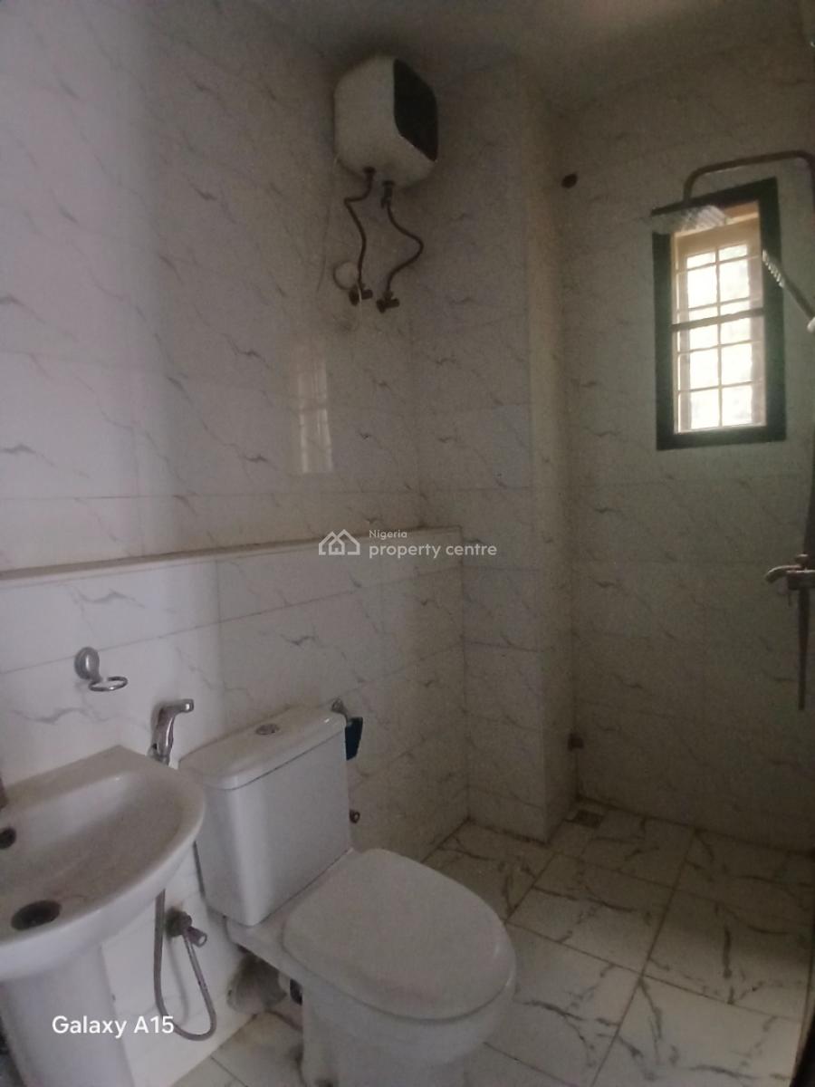 Well Built 3 Bedrooms Flat., Jahi, Abuja, Flat / Apartment for Rent