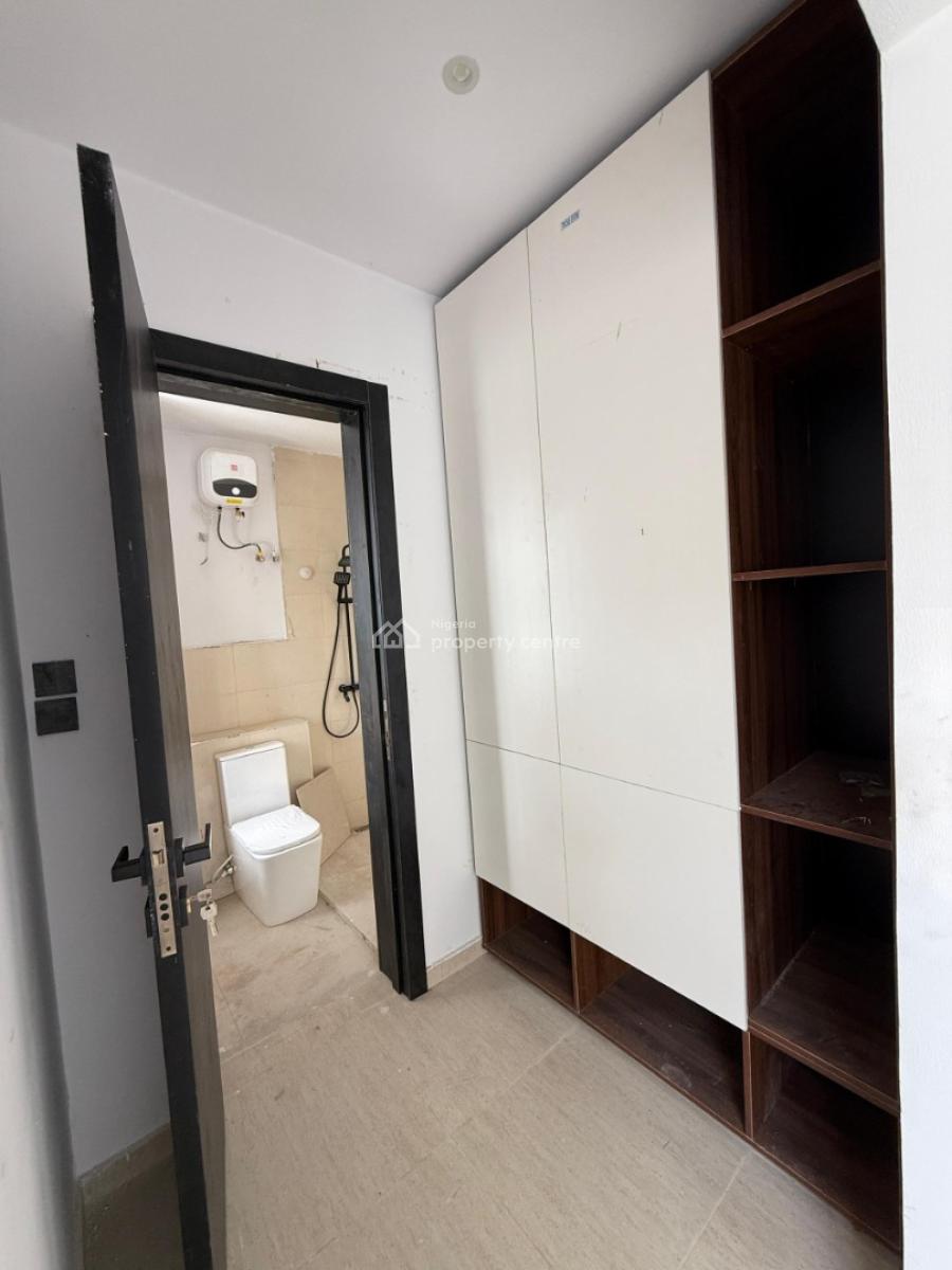 Direct 3bedroom Maisonnette Apartment with Bq, Freedow Way Lekki Phase 1, Lekki, Lagos, House for Rent