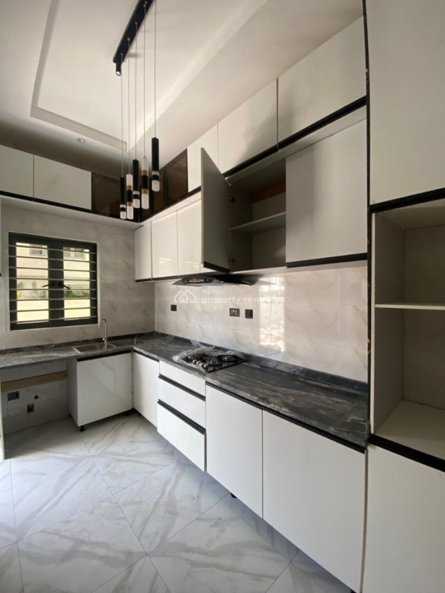 an Excellent 2 Bedroom Apartment, Abraham Adesanya, Ajah, Lagos, Flat / Apartment for Sale