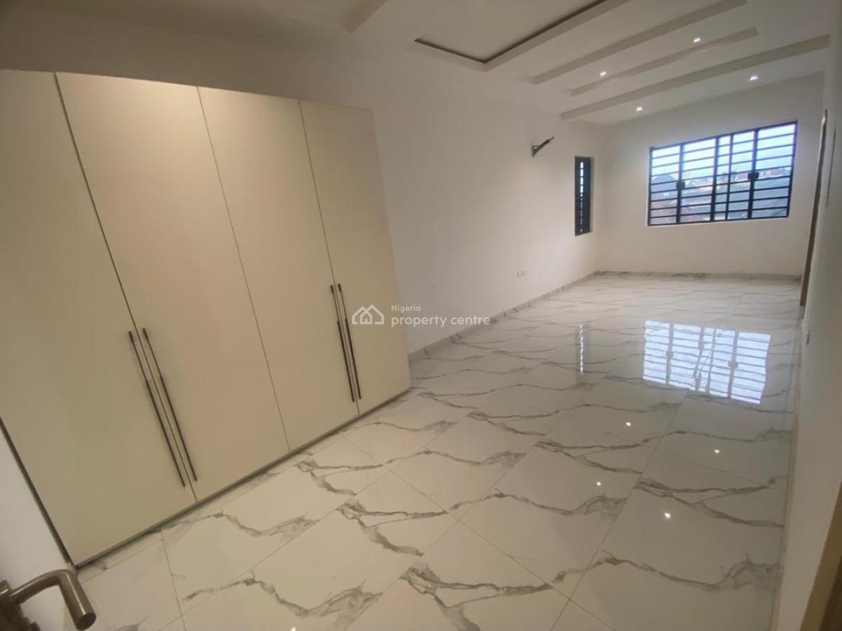 Exquisite 4-bedroom Terrace Duplex in Ikeja, Ikeja, Lagos, Terraced Duplex for Sale