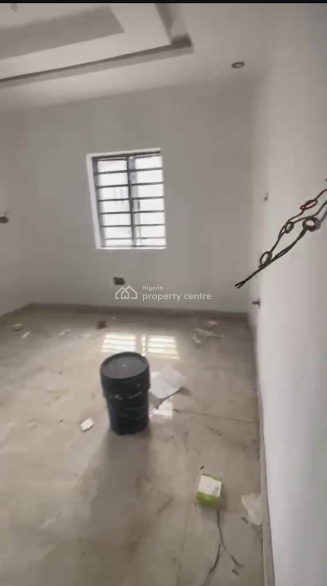 Excellent 2 Bedroom Apartment, Aguda, Surulere, Lagos, Flat / Apartment for Rent