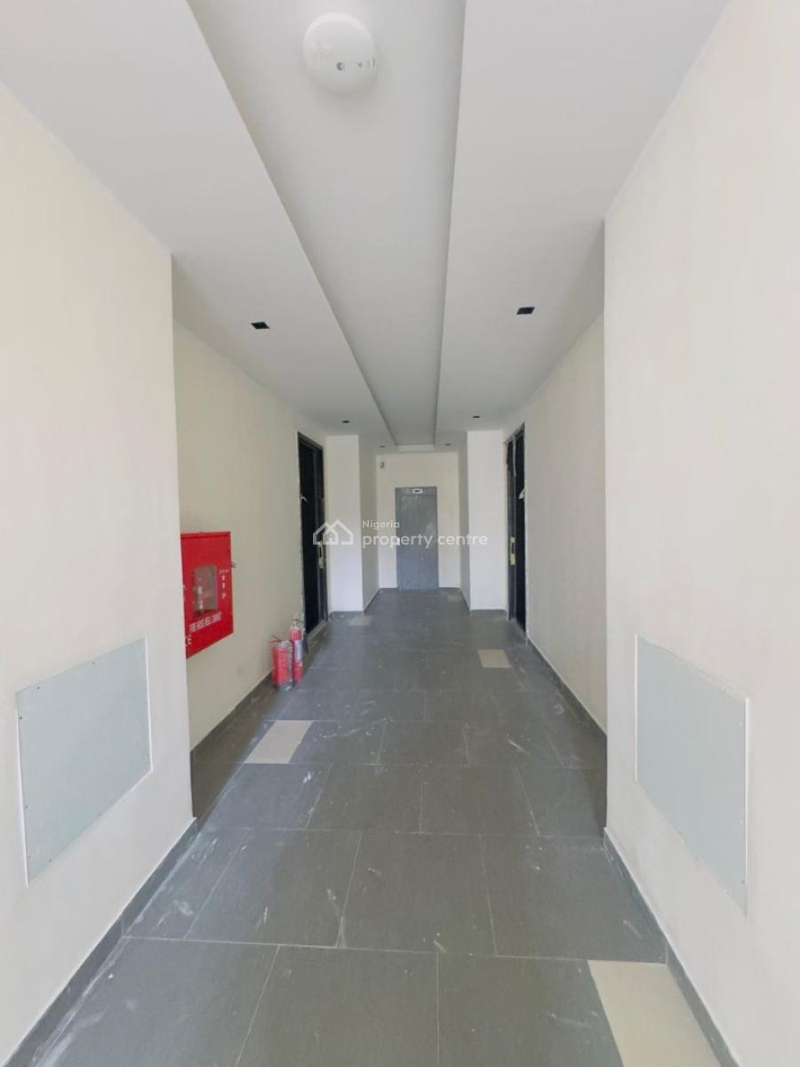 Brand New 2 Bedroom Apartment with Lift, Pool, Gym & Rooftop Lounge, Lekki Phase 1, Lekki, Lagos, Flat / Apartment for Sale
