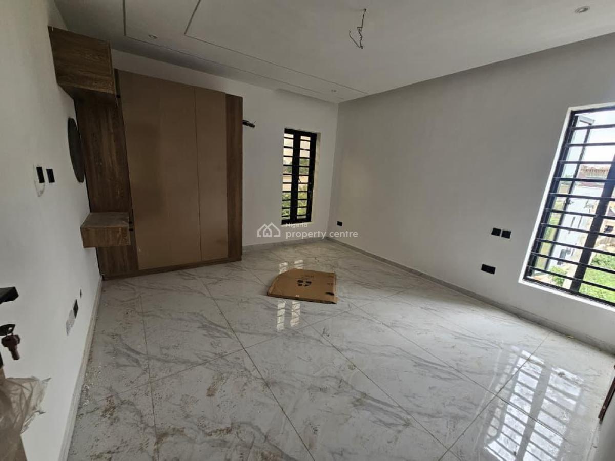 Luxury 3-bedroom Apartment in Ikeja, Ikeja, Lagos, Flat / Apartment for Sale