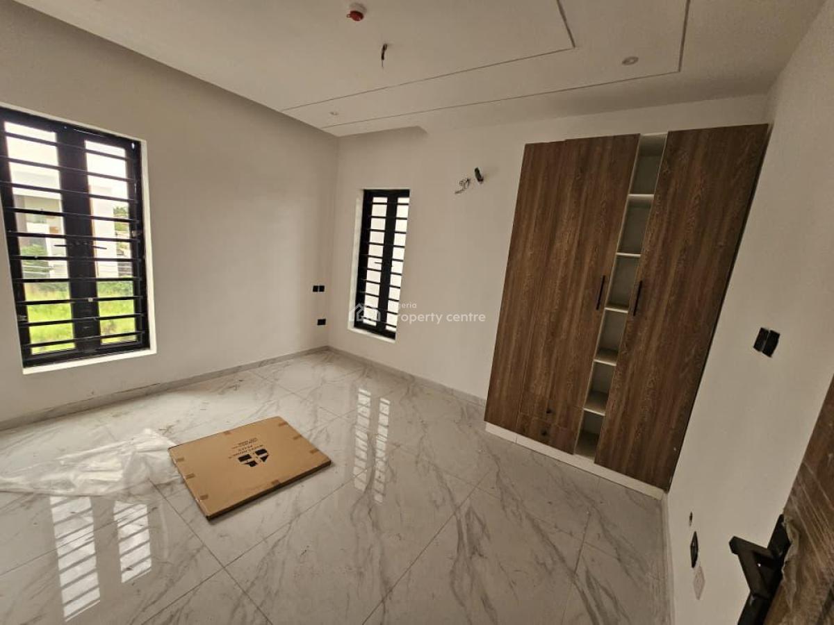 Luxury 3-bedroom Apartment in Ikeja, Ikeja, Lagos, Flat / Apartment for Sale