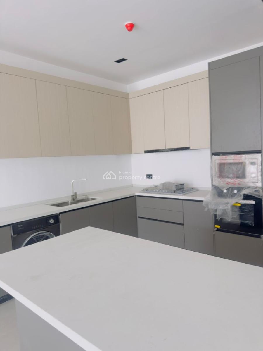 Brand New 3 Bedroom Apartment with Lift, Pool, Gym & Rooftop Lounge, Lekki Phase 1, Lekki, Lagos, Flat / Apartment for Sale