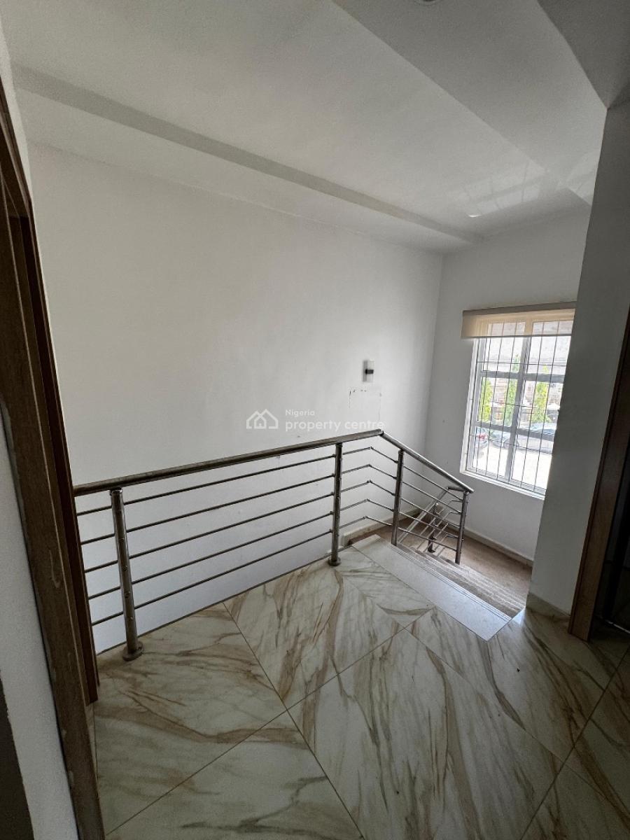 an En-suite Spacious 3bedrooms Terrace Duplex on a Single Floor, Katampe Extension, Katampe, Abuja, Terraced Duplex for Rent