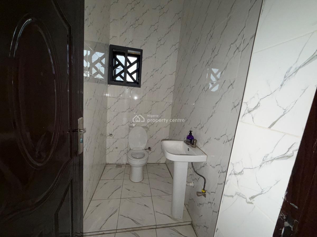 Lovely 2 Bedroom Flat on The First Floor, Gilmore, Jahi, Abuja, Flat / Apartment for Rent