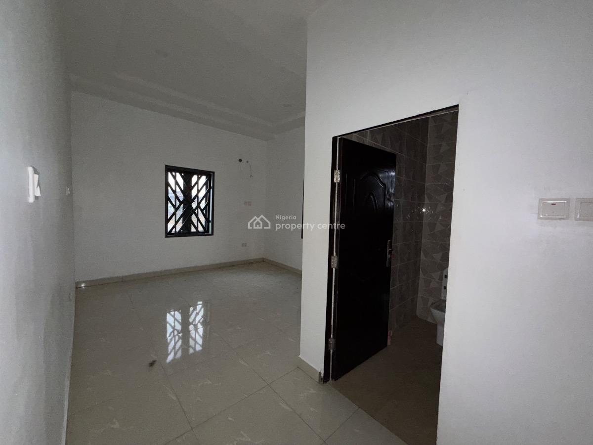 Lovely 2 Bedroom Flat on The First Floor, Gilmore, Jahi, Abuja, Flat / Apartment for Rent