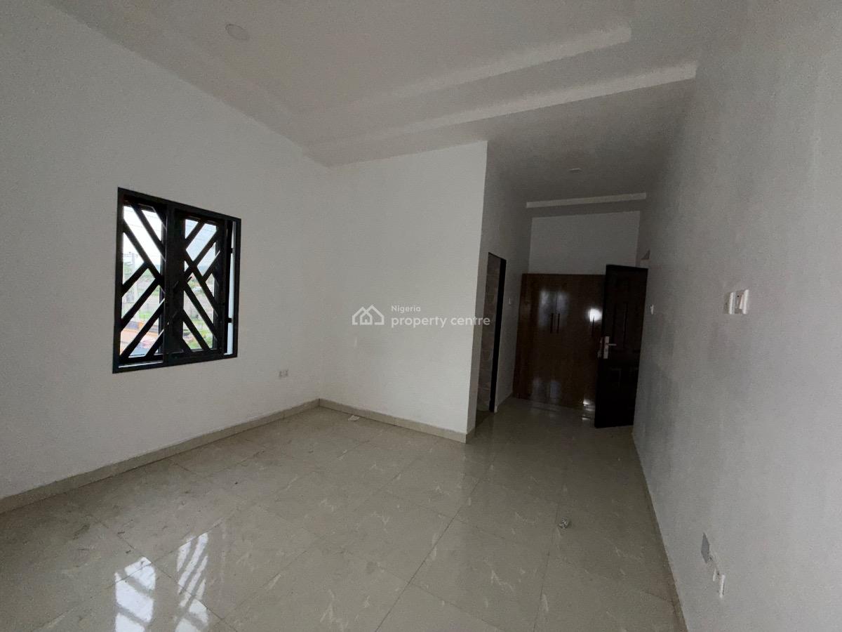 Lovely 2 Bedroom Flat on The First Floor, Gilmore, Jahi, Abuja, Flat / Apartment for Rent