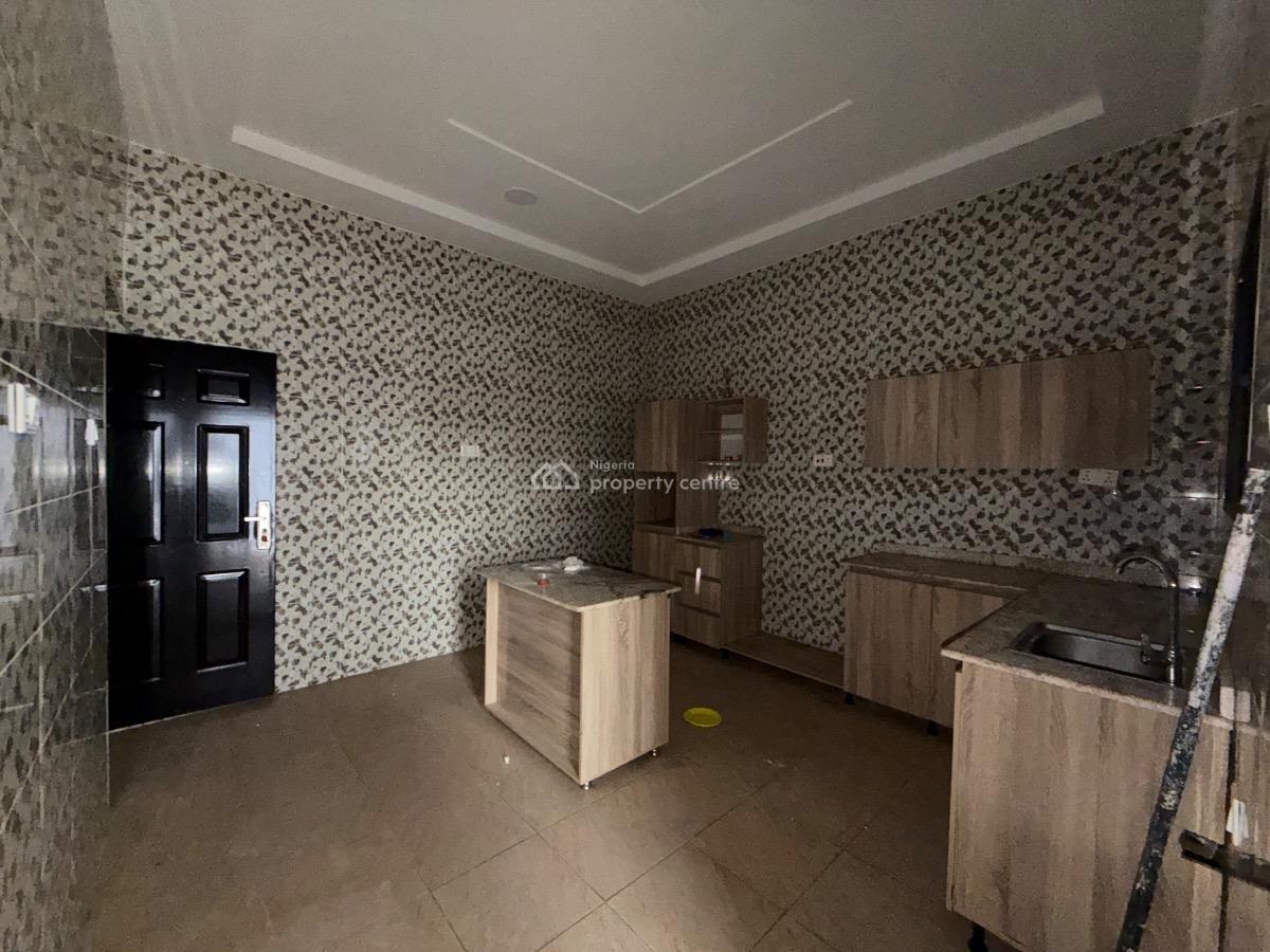 Lovely 2 Bedroom Flat on The First Floor, Gilmore, Jahi, Abuja, Flat / Apartment for Rent
