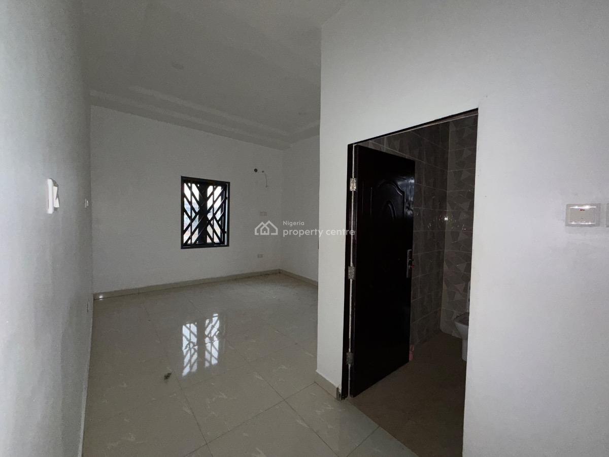 Lovely 2 Bedroom Flat on The First Floor, Gilmore, Jahi, Abuja, Flat / Apartment for Rent