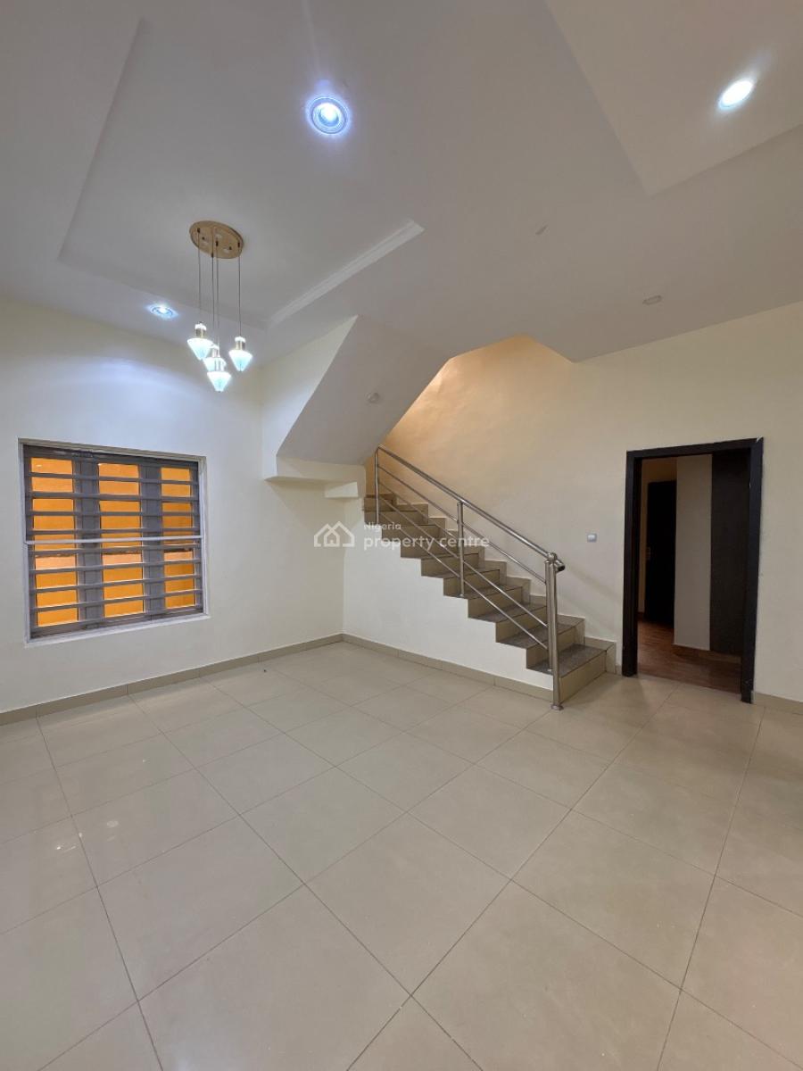 5 Bedroom Fully Detached House with Bq, Spg Road, Ologolo, Lekki, Lagos, Detached Duplex for Rent