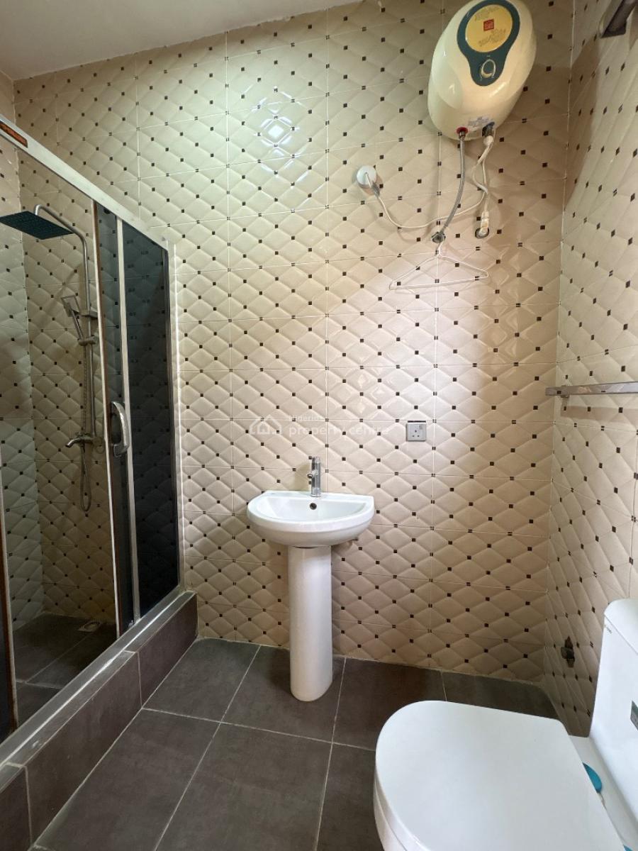 5 Bedroom Fully Detached House with Bq, Spg Road, Ologolo, Lekki, Lagos, Detached Duplex for Rent