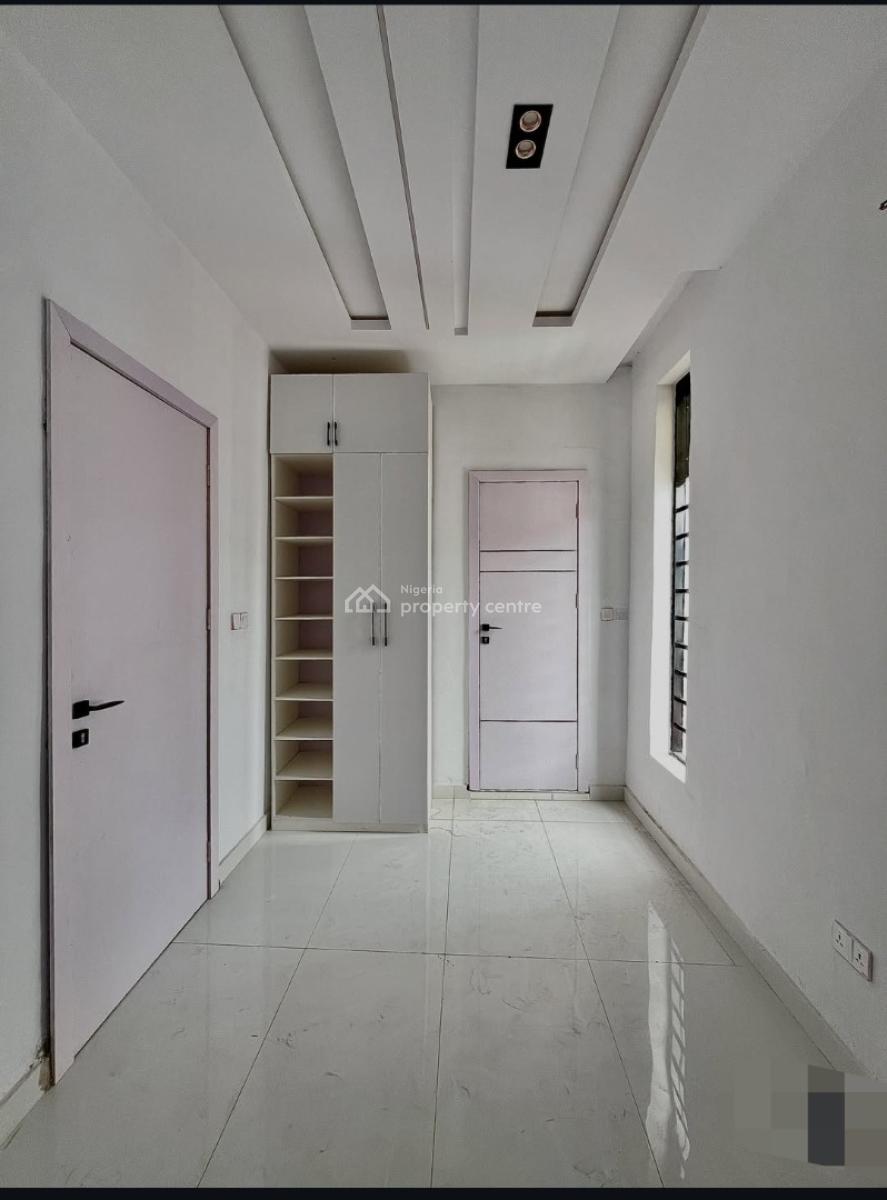 4 Bedroom Duplex with a Bq, Ikota Lekki, Lekki, Lagos, Semi-detached Duplex for Sale