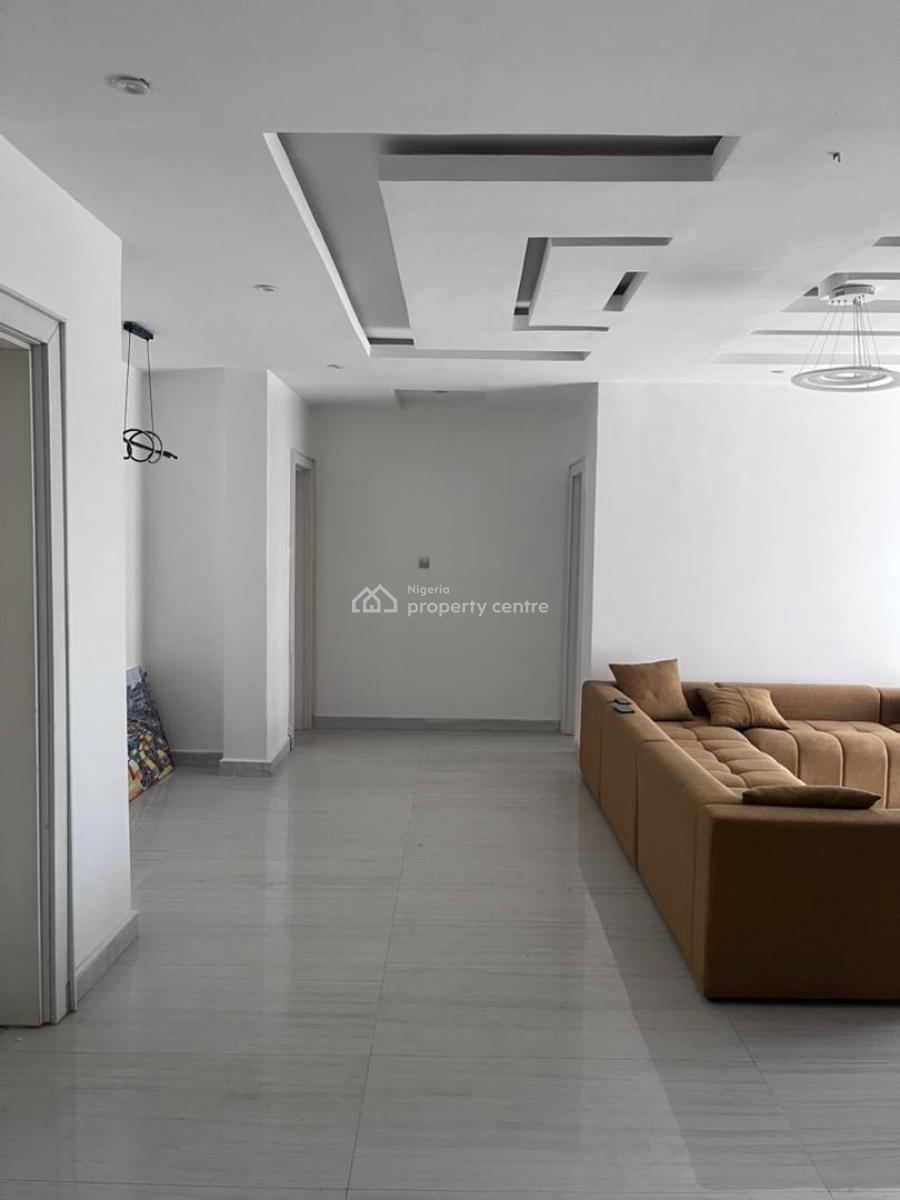 Distress Deal: Fully Furnished 3 Bedroom Apartment, Off Freedom Way, Lekki Phase 1, Lekki, Lagos, Flat / Apartment for Sale
