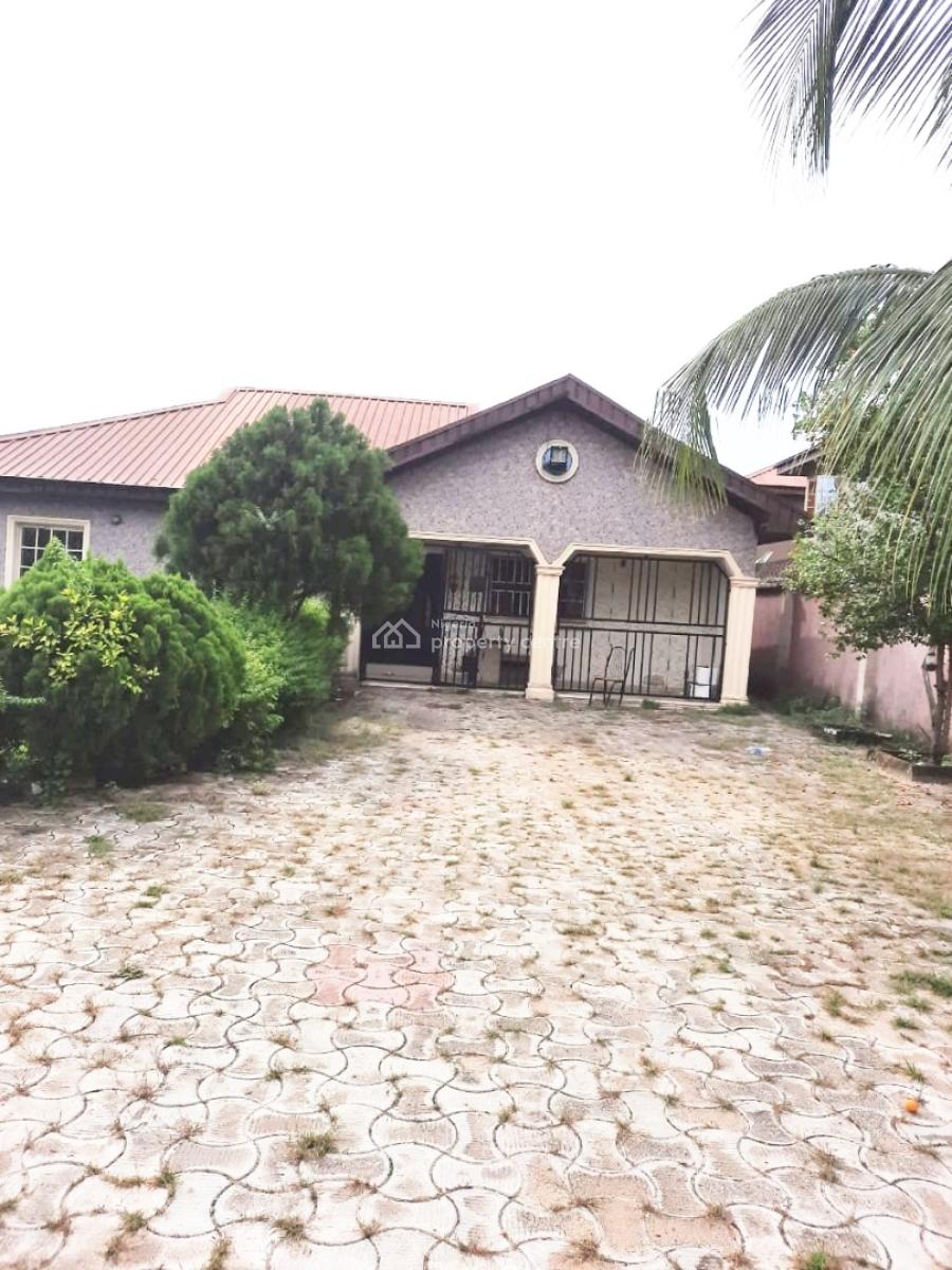 Nice and Standard 3 Bedroom Bungalow, Serene and Secure Environment in Abijo, Lekki, Lagos, Detached Bungalow for Sale