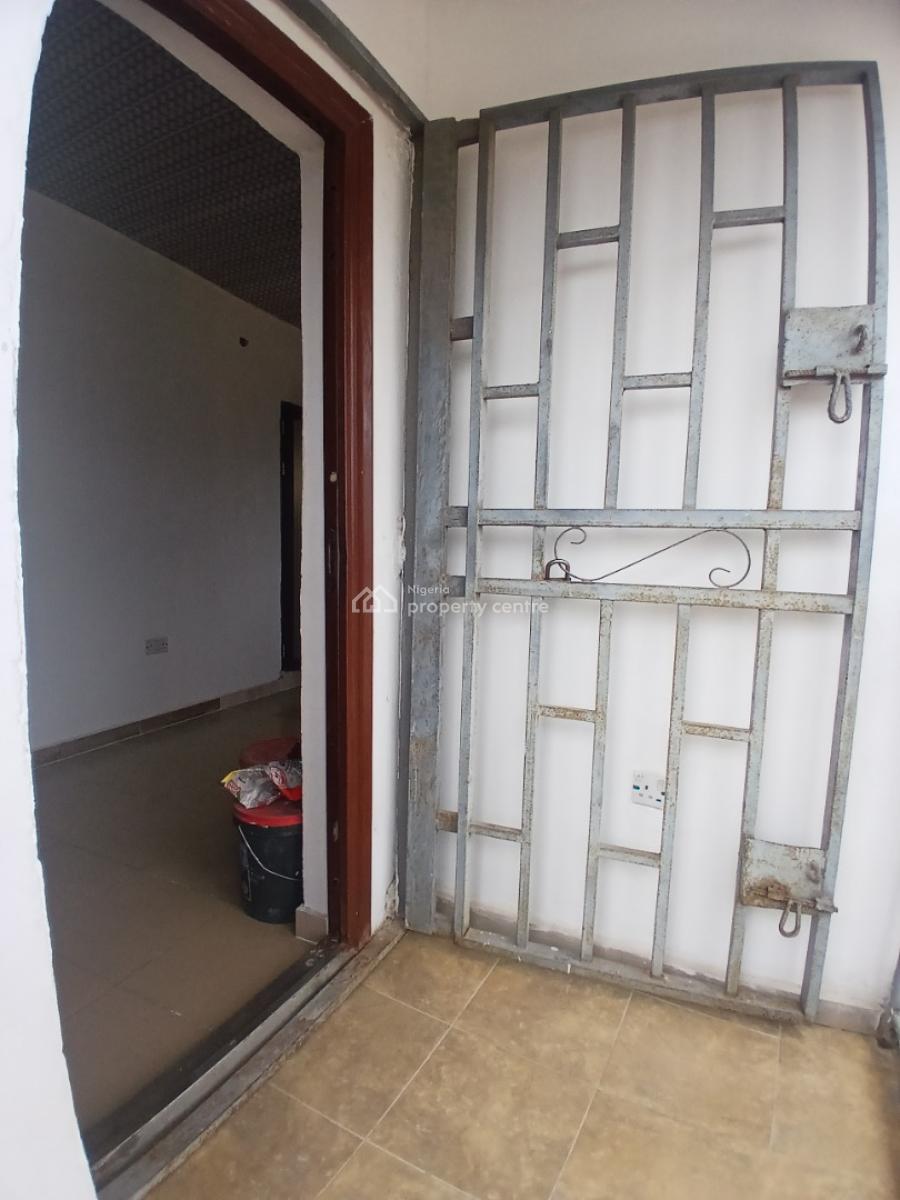 Self-contained, Newtown, Ogombo, Ajah, Lagos, Self Contain (single Rooms) for Rent