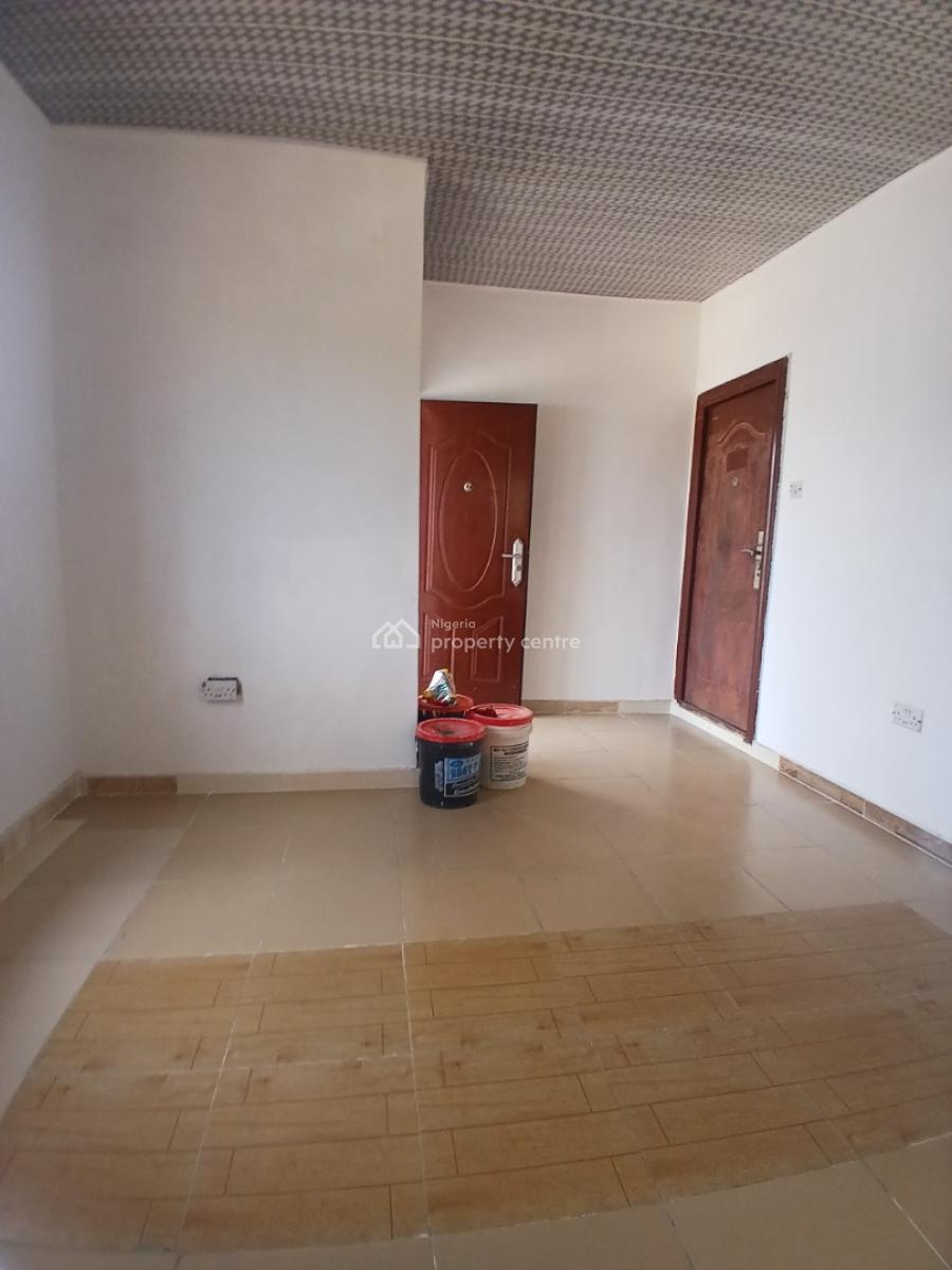 Self-contained, Newtown, Ogombo, Ajah, Lagos, Self Contain (single Rooms) for Rent