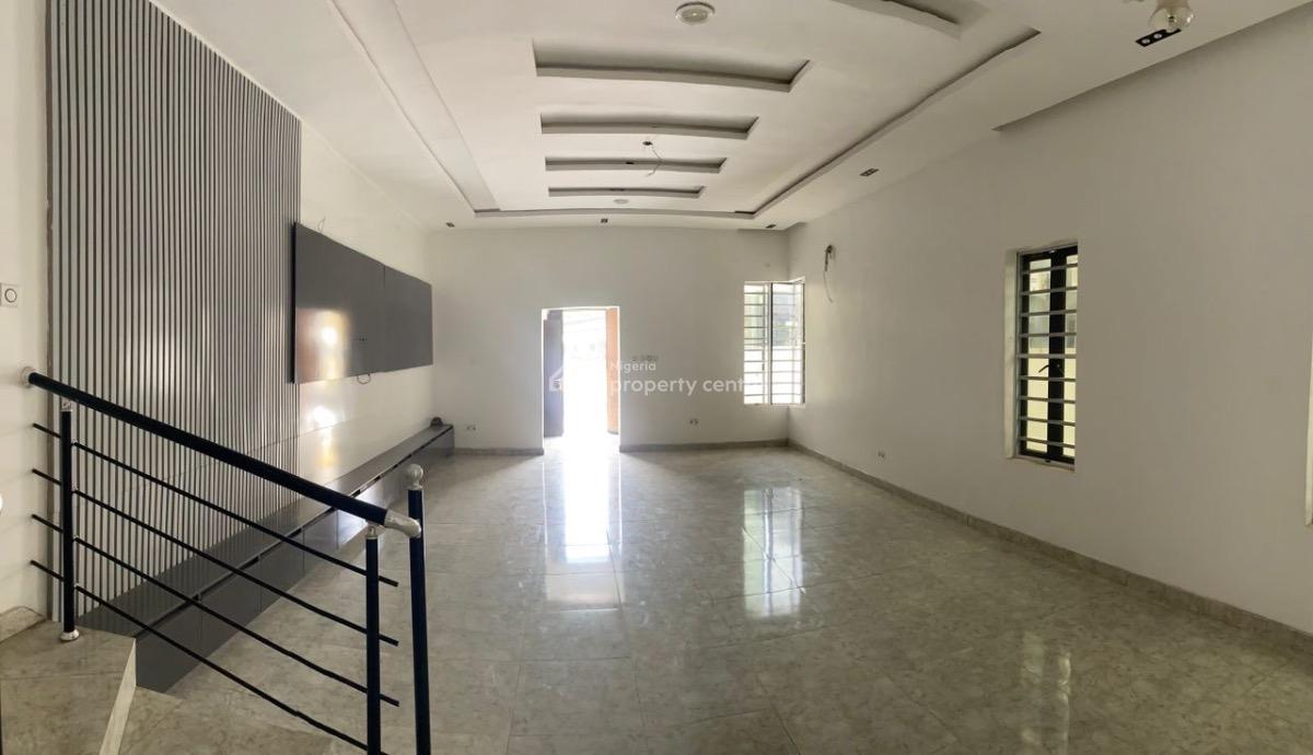 Distress Deal : Spacious 5 Bedroom Fully Detached Duplex, Osapa London, Osapa, Lekki, Lagos, Semi-detached Duplex for Sale