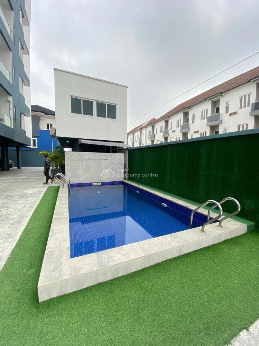 a Lovely  4 Bedroom Penthouse with Elevator, Gym & Swimming Pool., Ikate, Lekki, Lagos, Flat / Apartment for Sale