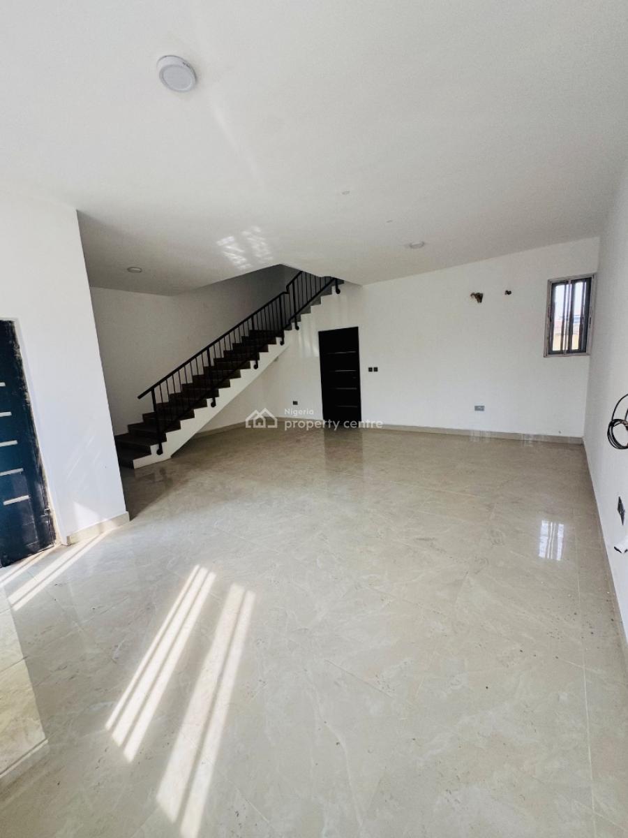 Stunningly Built 4 Bedroom Terrace Duplex with Bq, Yaba, Lagos, Terraced Bungalow for Sale