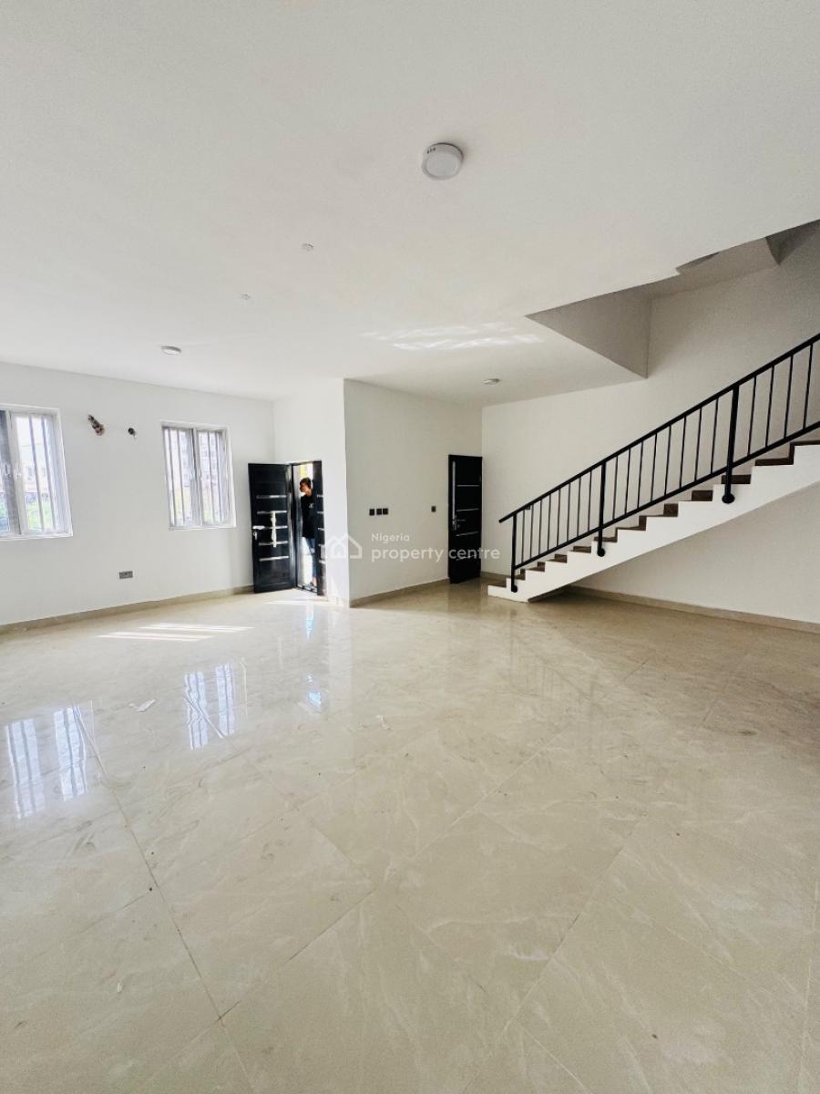 Stunningly Built 4 Bedroom Terrace Duplex with Bq, Yaba, Lagos, Terraced Bungalow for Sale