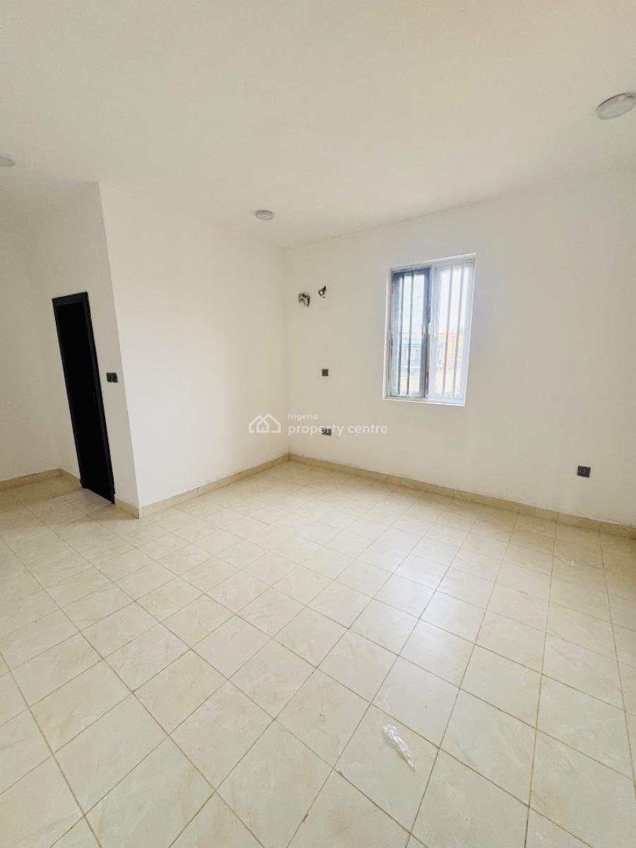 Stunningly Built 4 Bedroom Terrace Duplex with Bq, Yaba, Lagos, Terraced Bungalow for Sale