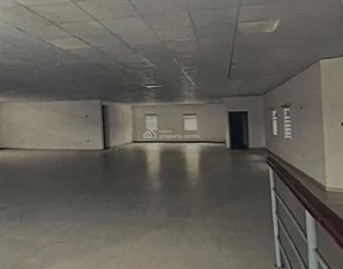First Floor Office Space Measuring 278.93sqm, Ikorodu Road, Ketu, Lagos, Office Space for Rent