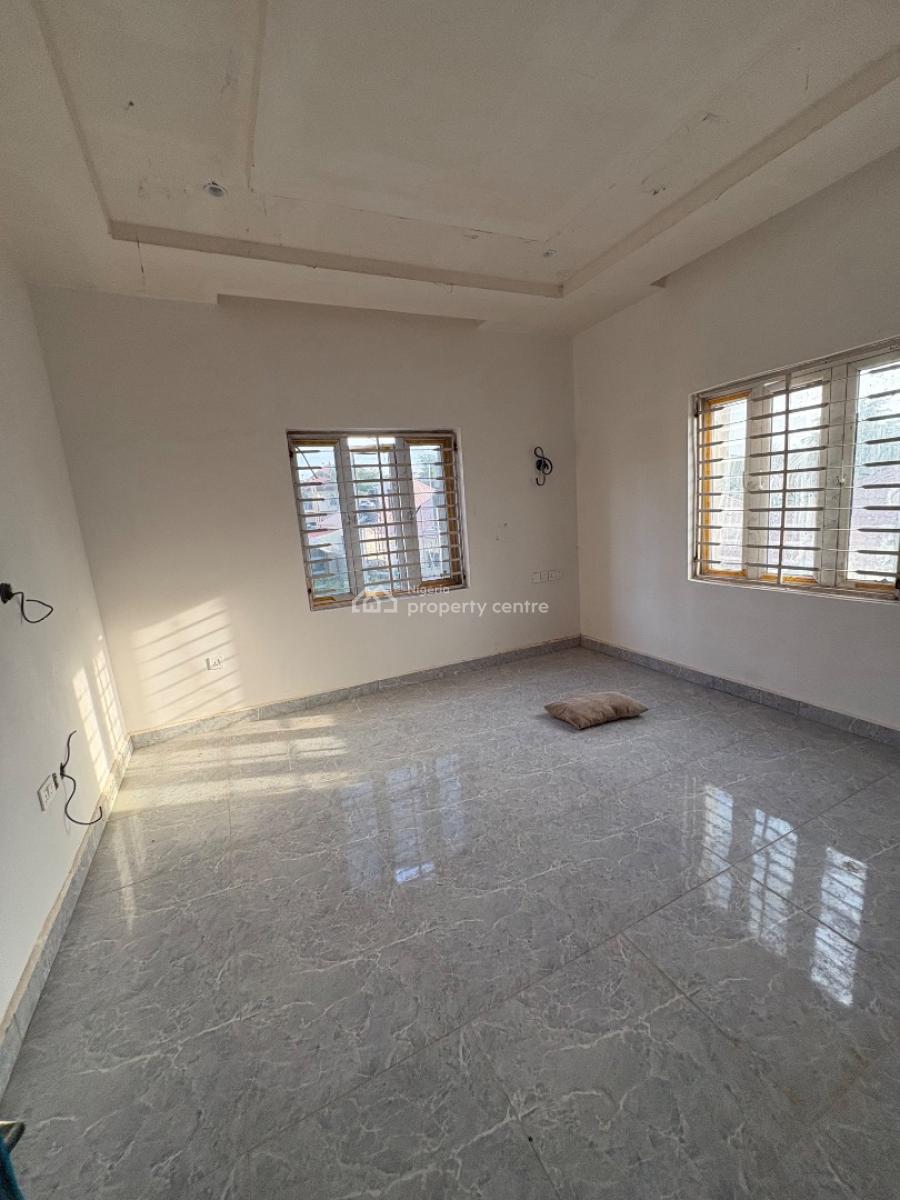 New 3-bedroom Apartment, Von Axis, Lugbe District, Abuja, Block of Flats for Sale