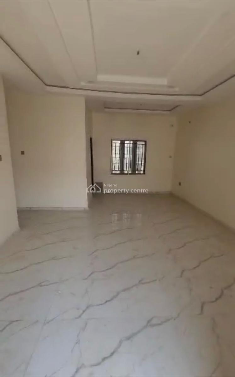 Luxury Spacious 3bedroom En-suite Flat, in a Mini Serene Estate, Dawaki, Gwarinpa, Abuja, Block of Flats for Sale