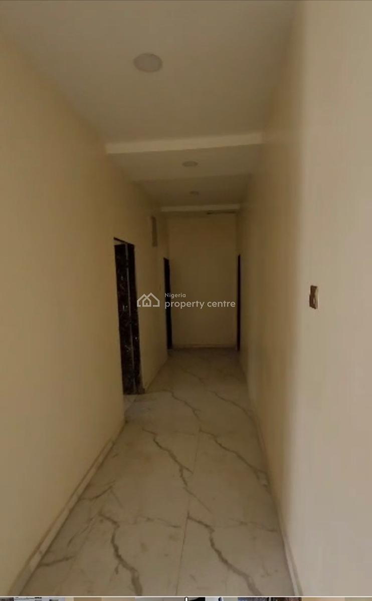 Luxury Spacious 3bedroom En-suite Flat, in a Mini Serene Estate, Dawaki, Gwarinpa, Abuja, Block of Flats for Sale
