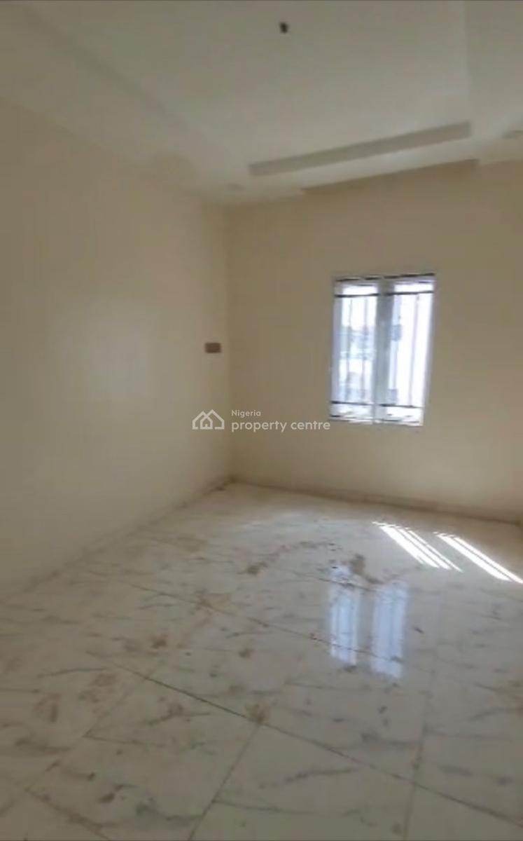 Luxury Spacious 3bedroom En-suite Flat, in a Mini Serene Estate, Dawaki, Gwarinpa, Abuja, Block of Flats for Sale