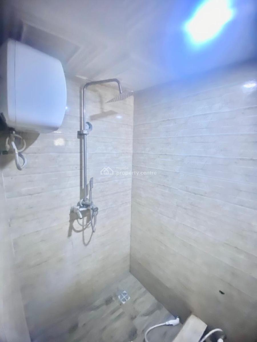 Nice and Spacious 1bedroom Apartment Alone in The Compound, Chevy View Estate Chevron, Lekki, Lagos, Mini Flat (room and Parlour) for Rent